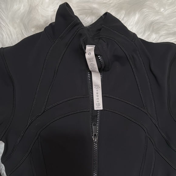 Lululemon Define Jacket size 4 - Picture 5 of 9